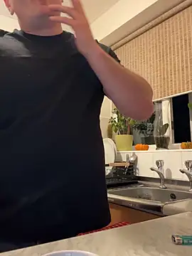 Dan NFS online show from 11-17-25, 04:16