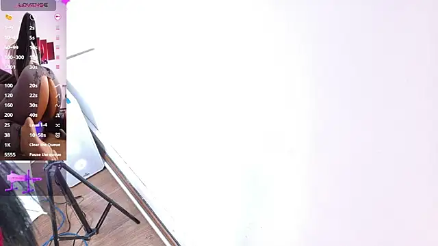 Snapshot of emma_sexxy chatting on 05-26-26, 10:24 emma sexxy online show from 05-26-26, 10:24