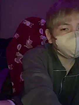 Snapshot of KEI_96 chatting on 03-22-25, 04:47 KEI 96 online show from 03-22-25, 04:47