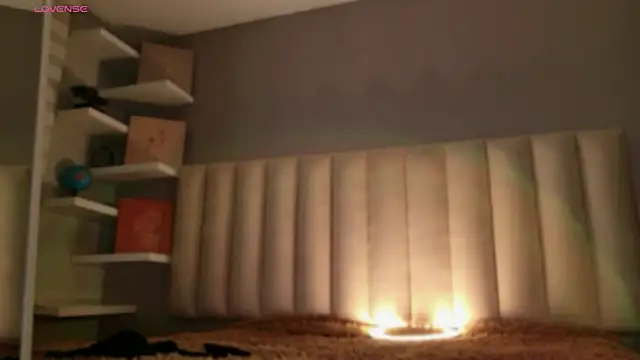 Megan mooree  online show from 03-06-26, 01:17