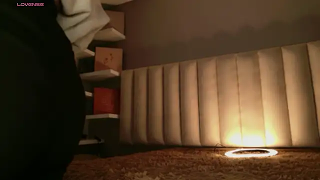 Megan mooree  online show from 03-17-26, 01:03