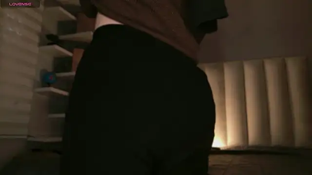 Megan mooree  online show from 03-10-26, 01:04