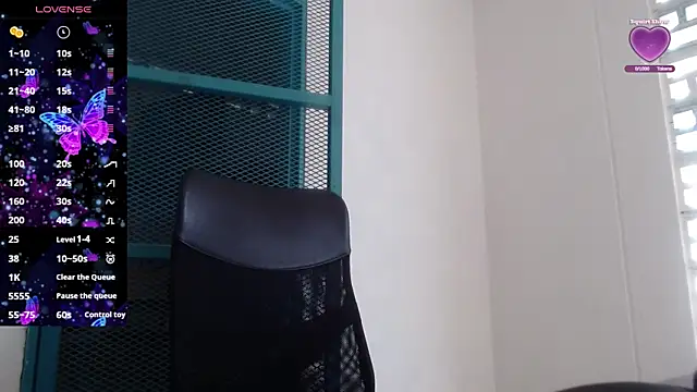 Gabycutee online show from 10-13-25, 07:59