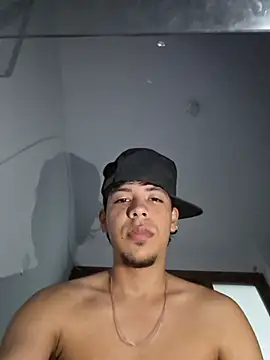 Elputas online show from 07-31-26, 02:15