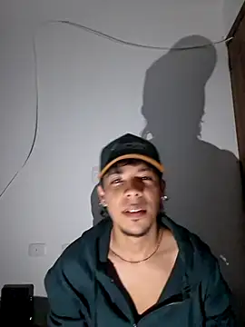 Snapshot of Elputas chatting on 06-12-26, 01:09 Elputas online show from 06-12-26, 01:09