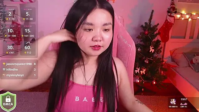 Snapshot of Suzy_Baee chatting on 12-14-24, 03:36 Suzy Baee online show from 12-14-24, 03:36