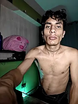 divinityros online show from 10-18-25, 03:52