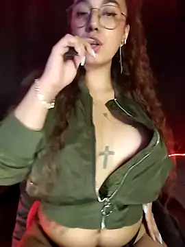 liannalee  online show from 11-13-25, 08:57