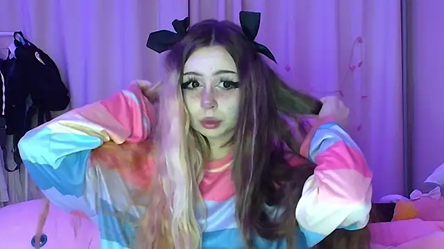 Snapshot of suemeow chatting on 04-21-26, 10:16 suemeow online show from 04-21-26, 10:16