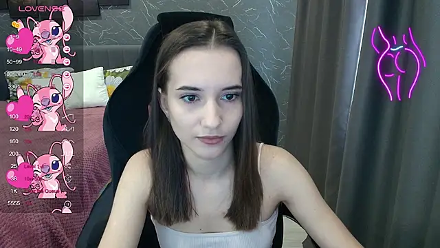 Alice Weiss online show from 10-26-25, 10:26