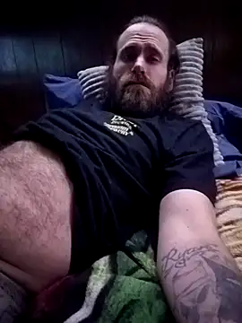 Snapshot of RobStrokes215 chatting on 03-03-25, 04:54 RobStrokes215 online show from 03-03-25, 04:54