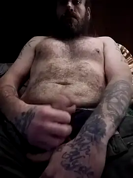 Snapshot of RobStrokes215 chatting on 03-05-25, 11:06 RobStrokes215 online show from 03-05-25, 11:06