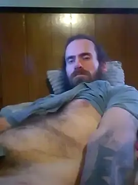 Snapshot of RobStrokes215 chatting on 01-31-25, 06:47 RobStrokes215 online show from 01-31-25, 06:47