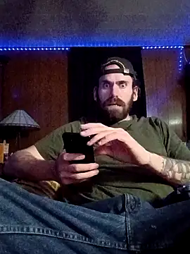 Snapshot of RobStrokes215 chatting on 09-18-25, 10:35 RobStrokes215 online show from 09-18-25, 10:35