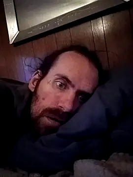 Snapshot of RobStrokes215 chatting on 12-16-24, 07:37 RobStrokes215 online show from 12-16-24, 07:37