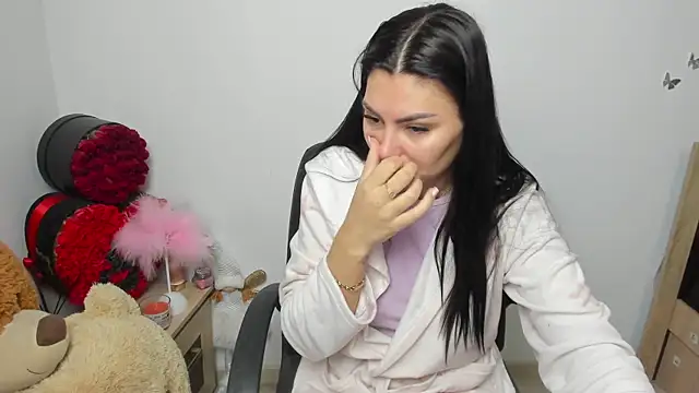 kilenyapatrice online show from 04-14-26, 12:43