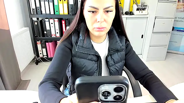 kilenyapatrice online show from 09-30-25, 11:16