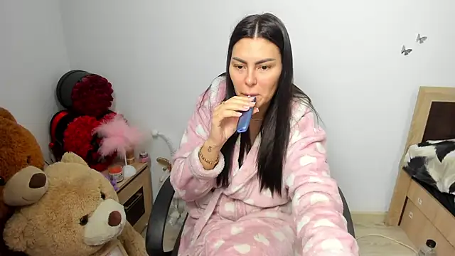 kilenyapatrice online show from 02-26-26, 01:00