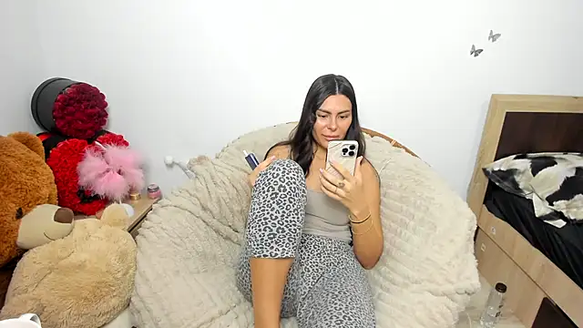 kilenyapatrice online show from 02-09-26, 01:20