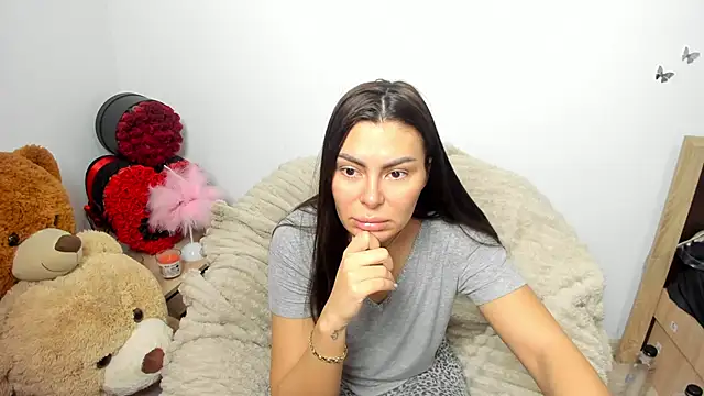 kilenyapatrice online show from 02-11-26, 01:44