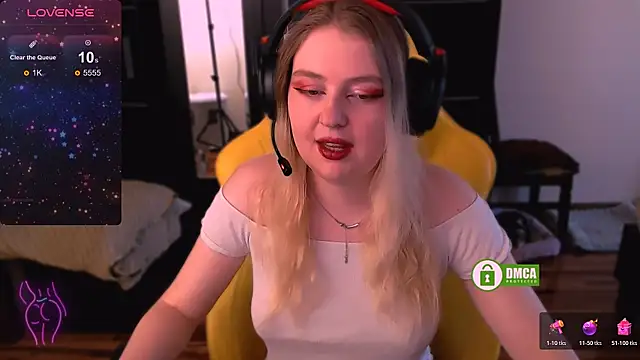 EvaAndLilith online show from 12-04-25, 09:30