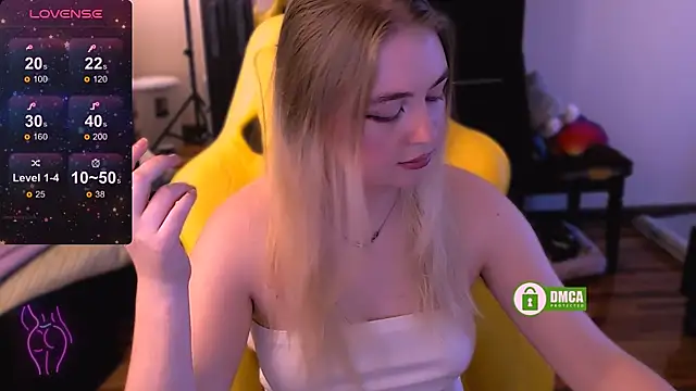 EvaAndLilith online show from 11-23-25, 10:47