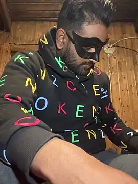 Snapshot of honey5838 chatting on 12-25-24, 07:34 honey5838 online show from 12-25-24, 07:34