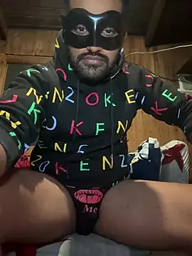 Snapshot of honey5838 chatting on 12-21-24, 03:53 honey5838 online show from 12-21-24, 03:53