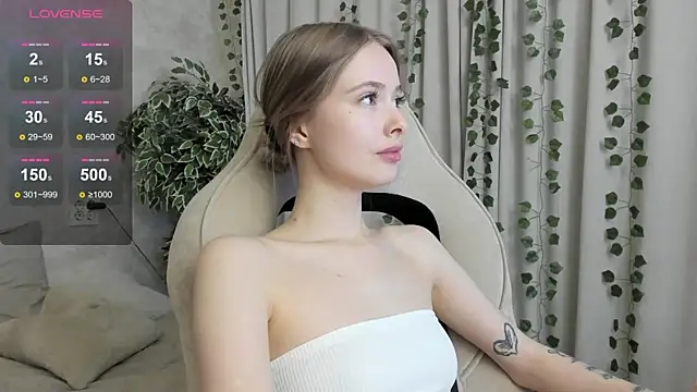 mell milles online show from 11-06-25, 03:05