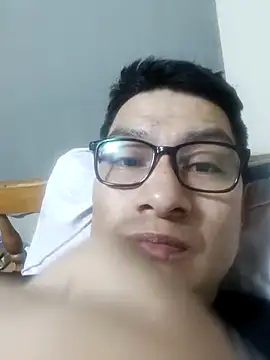 Snapshot of gioarcangel chatting on 03-24-26, 03:50 gioarcangel online show from 03-24-26, 03:50