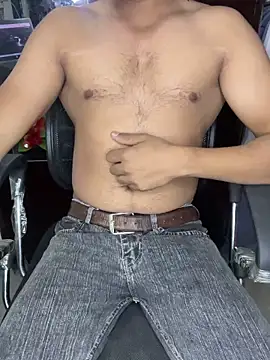 sexyboy09 online show from 12-21-24, 06:11