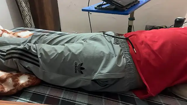 sexyboy09 online show from 10-25-25, 06:52