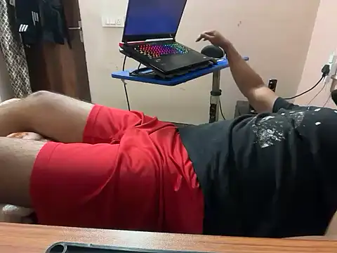 sexyboy09 online show from 10-11-25, 09:32