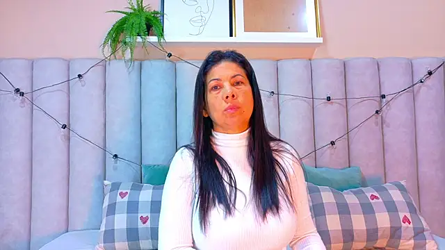 JaylaScott   online show from 12-19-25, 11:45