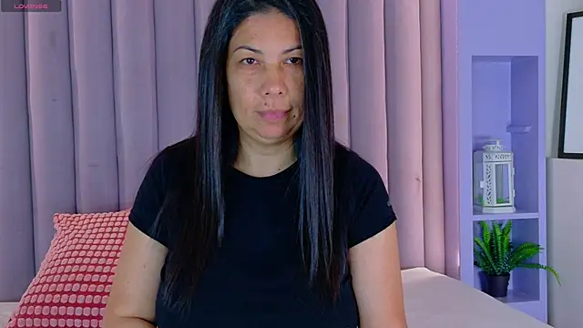 Snapshot of JaylaScott__ chatting on 03-26-26, 11:41 JaylaScott online show from 03-26-26, 11:41