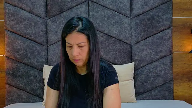 JaylaScott   online show from 02-01-26, 11:41