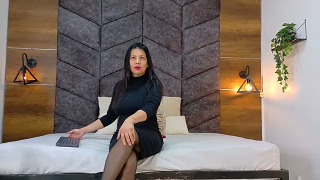 JaylaScott   online show from 11-01-25, 11:42