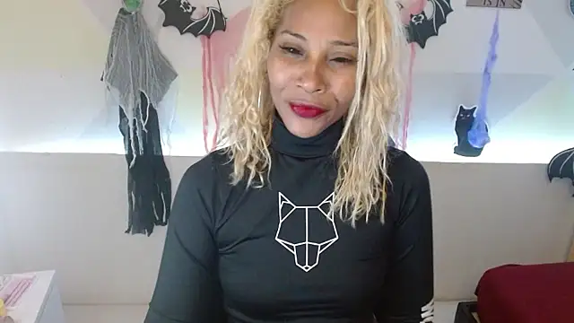 NatashaDormat online show from 10-28-25, 02:16