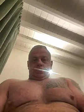 JakubW79 online show from 01-22-25, 01:42