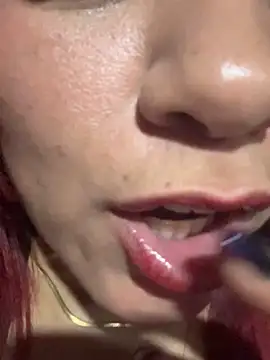 EmmaHot online show from 06-11-26, 06:21