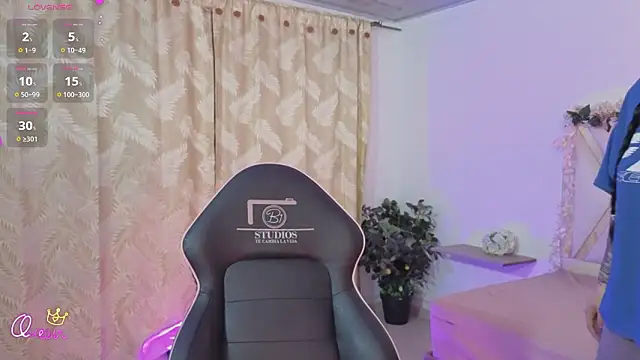 hina tay online show from 02-13-26, 03:17