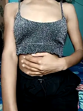 poojaji690 online show from 02-27-25, 09:18