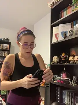MagdalenaMedusa online show from 11-06-25, 10:08