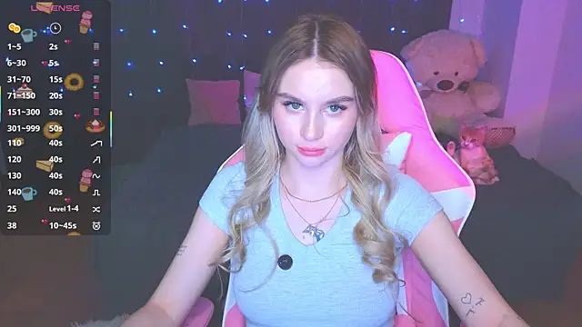 Snapshot of doll_barbieee chatting on 04-20-26, 12:52 doll barbieee online show from 04-20-26, 12:52