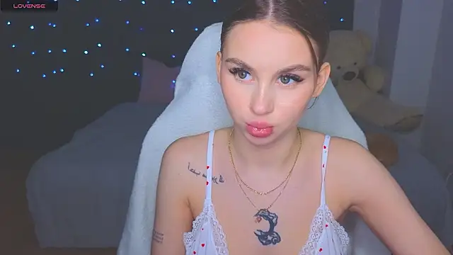 doll barbieee online show from 03-10-26, 07:18