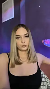 Snapshot of Alisa_Rise chatting on 02-15-26, 02:05 Alisa Rise online show from 02-15-26, 02:05