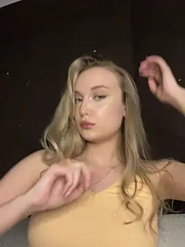 Snapshot of Alisa_Rise chatting on 02-12-25, 09:54 Alisa Rise online show from 02-12-25, 09:54