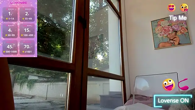 Mia  Milan online show from 06-25-26, 04:32