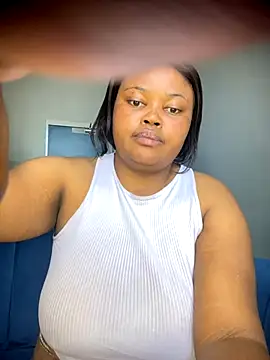 Curveysinaa online show from 10-25-25, 09:08