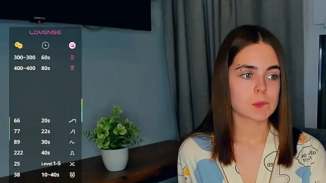 Snapshot of JulianaHaith chatting on 03-10-25, 08:23 JulianaHaith online show from 03-10-25, 08:23